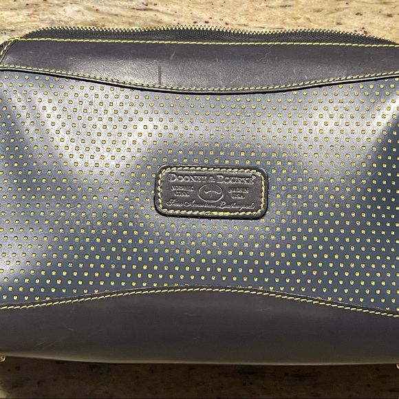 Dooney & Bourke Satchel like new all around - Picture 6 of 10